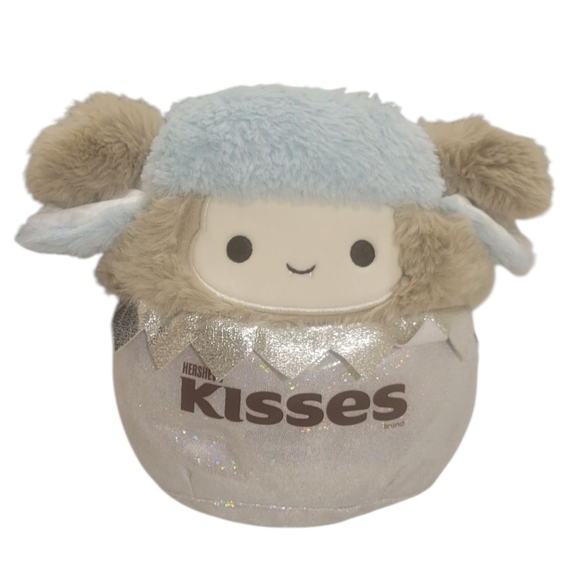 Squishmallows Other - Squishmallows Hershey's Kisses 8-inch Holiday Dray
